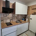Bulevar Free Garage 1 Sarajevo