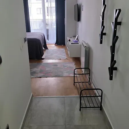 Apartman Bulevar Free Garage 1