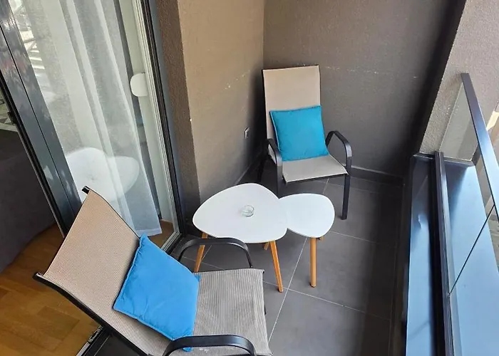 شقة Bulevar Free Garage 1