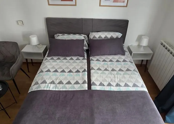 Bulevar Free Garage 1